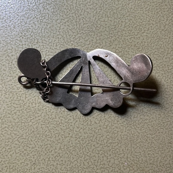 Abalone shell hair accessory - Picture 2 of 2